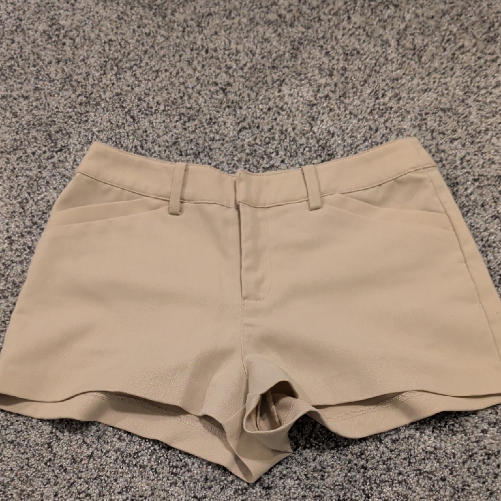 H&M High Waist Tan Women's Shorts